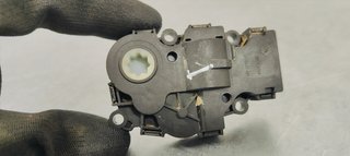MOTOR APERTURA TRAMPILLAS CLIMATIZADOR BMW SERIE