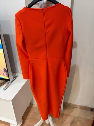 Vestido naranja midi escote cuadrado