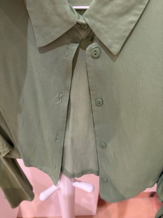 Camisa Bershka verde XS