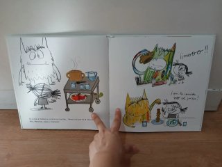 Libro infantil El monstruo de colores va al cole