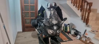 Yamaha FJR 1300 2004 Negra