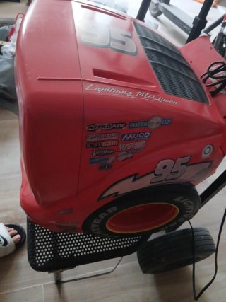 Televisor Cars Rojo