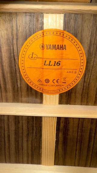 Guitarra Yamaha ll16 Acústica