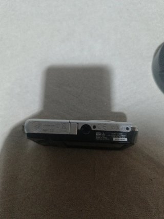 Sony Cyber-shot Plata. Steadyshot DSC-W710.