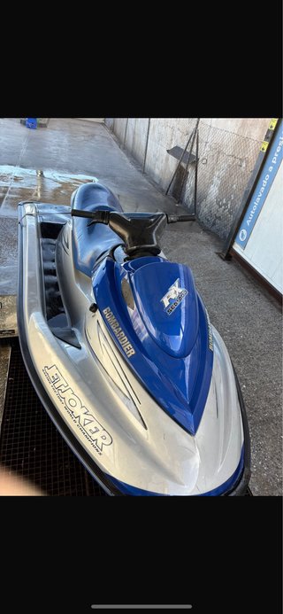 Moto de agua Sea-Doo bombardier RX