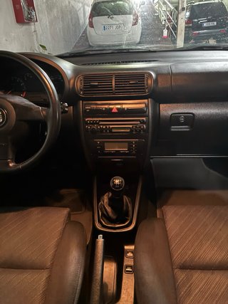 SEAT Leon 2004