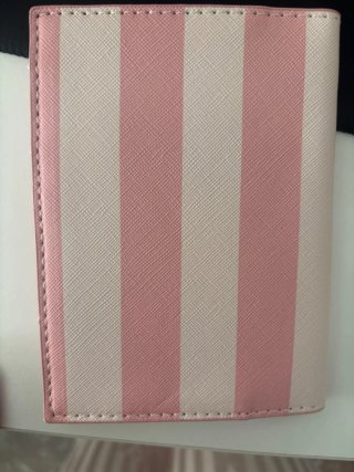 Funda Pasaporte Victoria's Secret Rosa Nueva