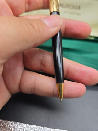 Penna a sfera Aurora Vintage in Oro Massiccio 8k