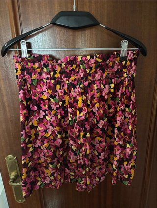 Pantalón corto estampado floral