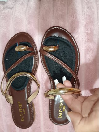 Sandalias DAY-VINE Talla 38 SIN ESTRENAR