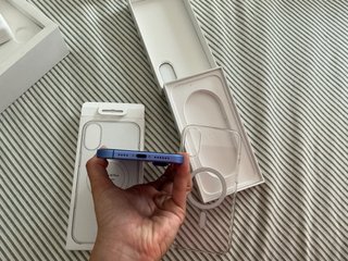 iPhone 16 Plus Azul + Funda Transparente original