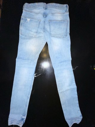 Pantalón vaquero Zara niño azul claro T.36