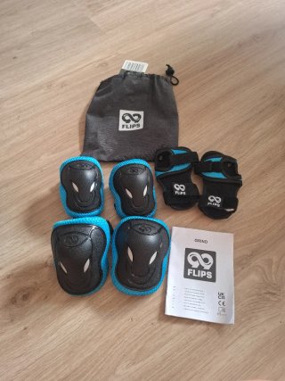 Skate niño con luces y protecciones
