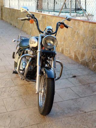 Triumph Bonneville America 800 - 2002