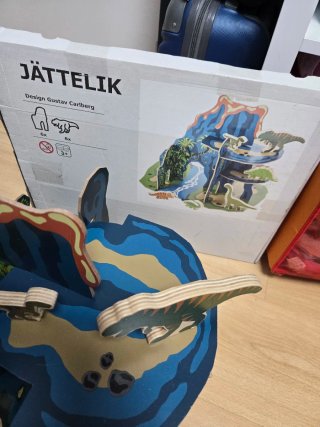 Juguete madera Ikea JÄTTELIK dinosaurios