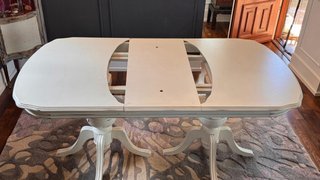 Mesa de comedor extensible lacada