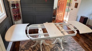 Mesa de comedor extensible lacada