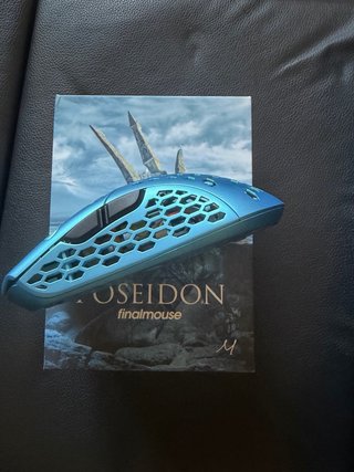 Finalmouse Starlight-12 Poseidon M