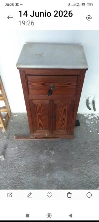 Dormitorio Pino Canadá 1'05