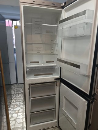 Garantía ✅✅  FRIGORÍFICO SIEMENS 2,00m A++