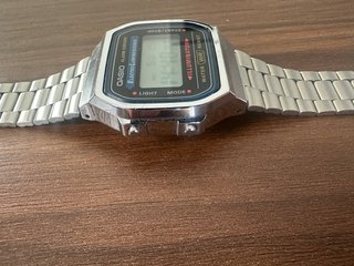Casio A168WA Reloj Digital Plata