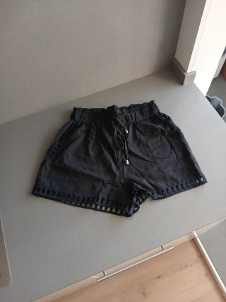 Pantalón corto negro Talla M