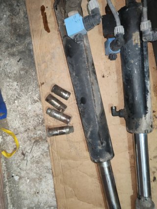 Cilindros/Pistones Electrohidráulicos Compactos