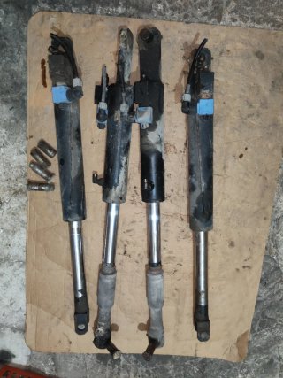 Cilindros/Pistones Electrohidráulicos Compactos