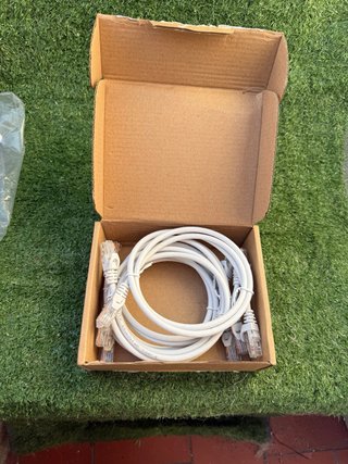 5 Cables Ethernet Blancos Cat 6 nuevos