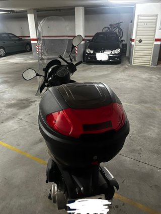 Peugeot Tweet 125cc Marrón 2016