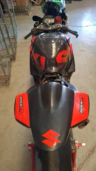 Suzuki GSXR 1000 K8