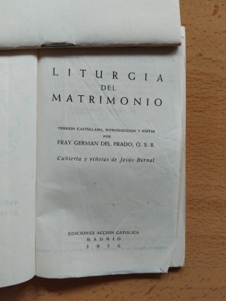 2 libritos eclesiásticos antigüos
