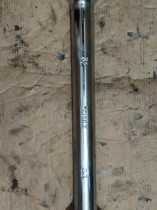 Llave de vaso 32/33 mm