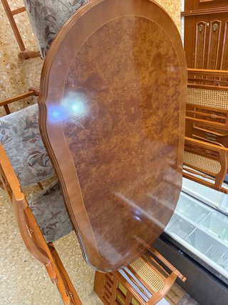 Mesa de comedor vintage de madera con 6 sillas