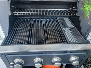 Asador Ikea GRILLSKÄR usado 4/5 veces.