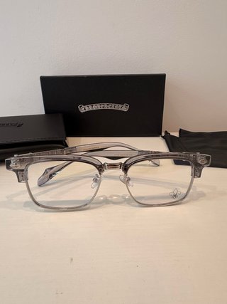 Gafas estilo Chrome Hearts Grises y Plateadas