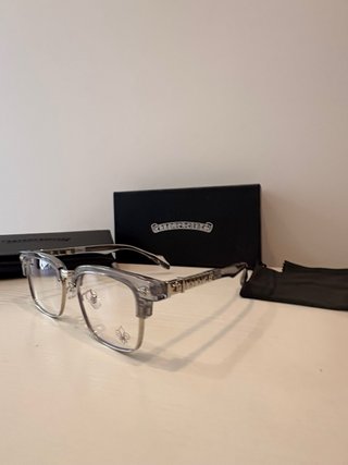 Gafas estilo Chrome Hearts Grises y Plateadas