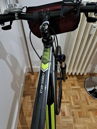 Bici híbrida GT Transeo