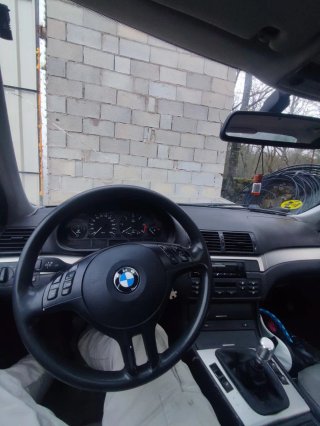 BMW E46 320d etiqueta B Sin motor