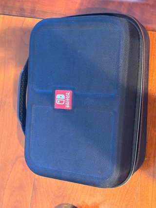 Nintendo Switch + Juego + Accesorios