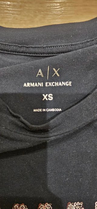 Camiseta Armani Exchange. Talla XS. Nueva