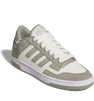 Adidas Court