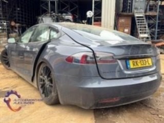 Tesla Model S para despiece (2012-2016)
