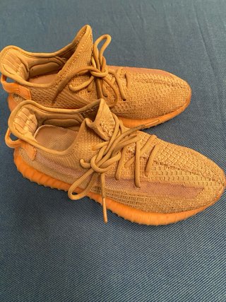 Adidas Yeezy Boost 350 V2 Clay.
