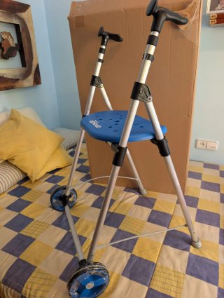 Andador nuevo en caja