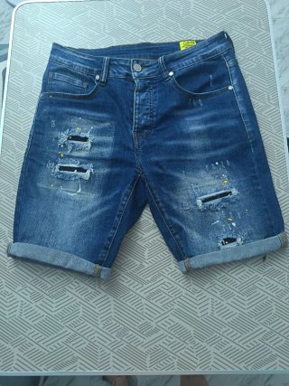 Pantalón corto vaquero hombre