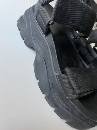 Sandalias negras plataforma