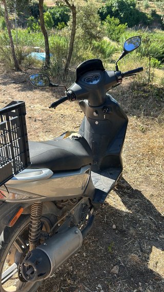 Kymco Agility City 125cc Gris