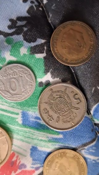 Monedas antiguas: Pesetas y céntimos