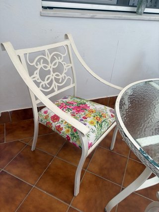 Mesa y 4 sillas exterior